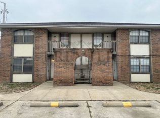 305 N 3rd St #1, Odessa, MO 64076