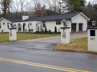 905 Altamont Rd, Chattanooga, TN 37415