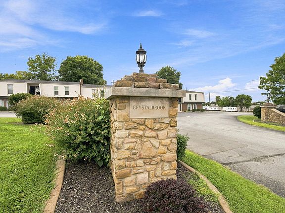 3rd image of 1310 Louisville Rd APT 11
