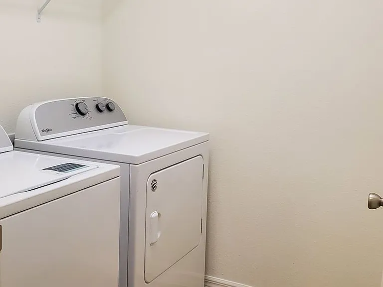16536 Centipede St — Photo 10