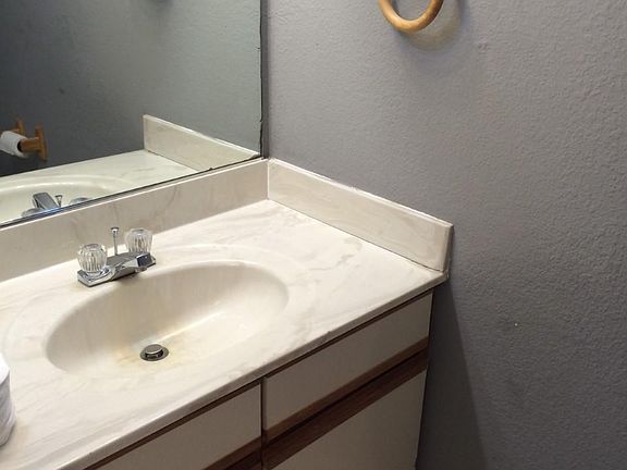 3rd image of 80 Washington Square Dr #80