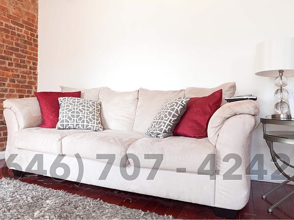 4th image of 1047 Bedford Ave APT 2B