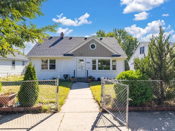 986 Blair Ave, Saint Paul, MN 55104