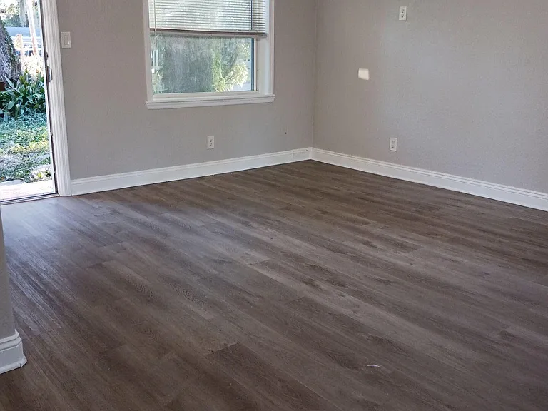 5455 Gable Ln — Photo 3