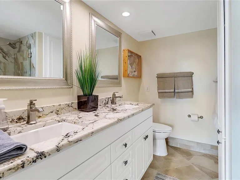 4421 Bay Beach Ln #643 — Photo 17