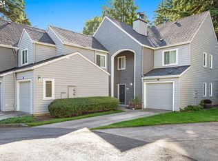 5225 Jean Rd APT 313, Lake Oswego, OR 97035