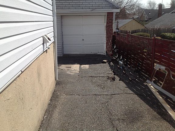 2nd image of 569 Keller Ave