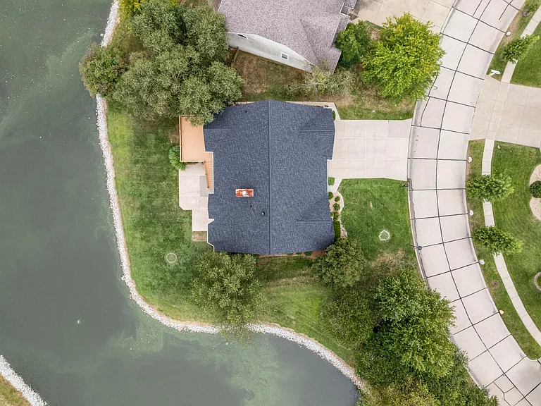 8050 Knights Crossing Dr — Photo 11