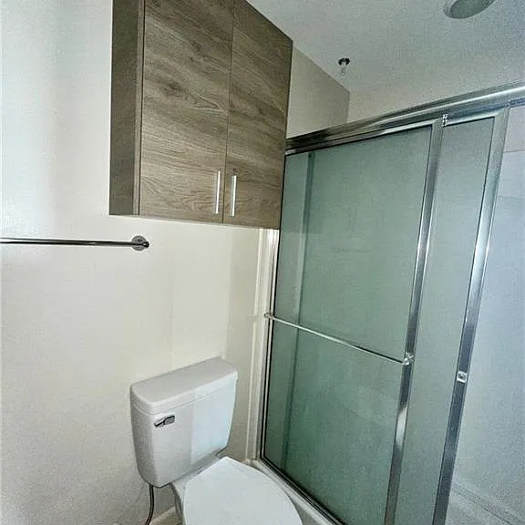 414 Newport Ave #2 — Photo 18