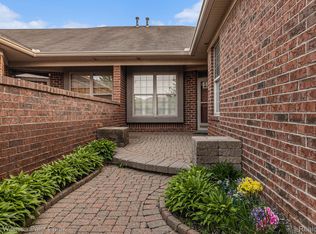 50021 Ludwig Ct, Shelby Township, MI 48317