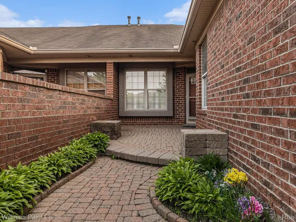 50021 Ludwig Ct, Shelby Township, MI 48317