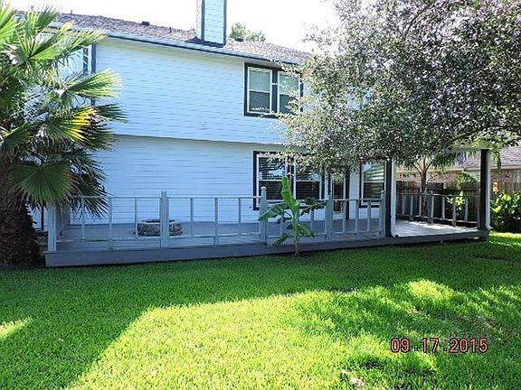 4th image of 1825 Branch Hill Dr