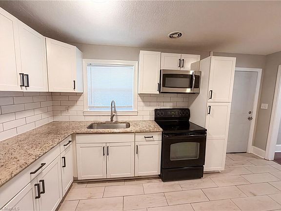 2nd image of 1428 Futrelle Dr