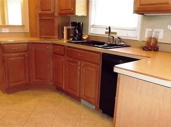 4th image of 10438 Deertrail Dr