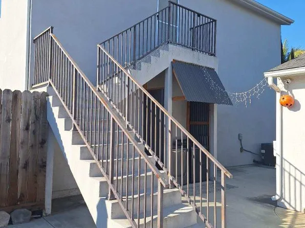 3809 Rose Ave #A, Long Beach, CA 90807