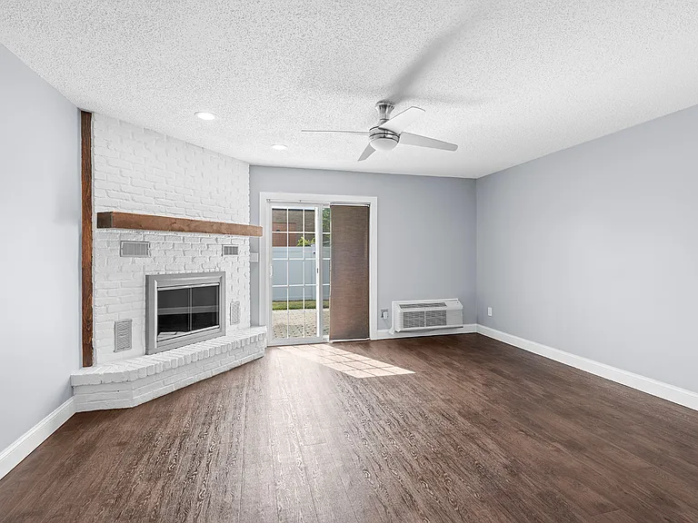 52 Reilly Ct #1 — Photo 21