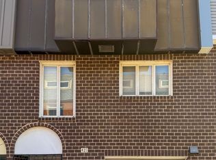 423 S Taney St, Philadelphia, PA 19146