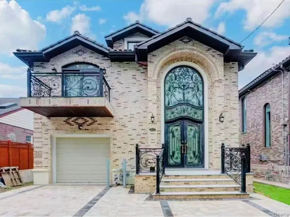 157-49 Rose Avenue, Flushing, NY 11355