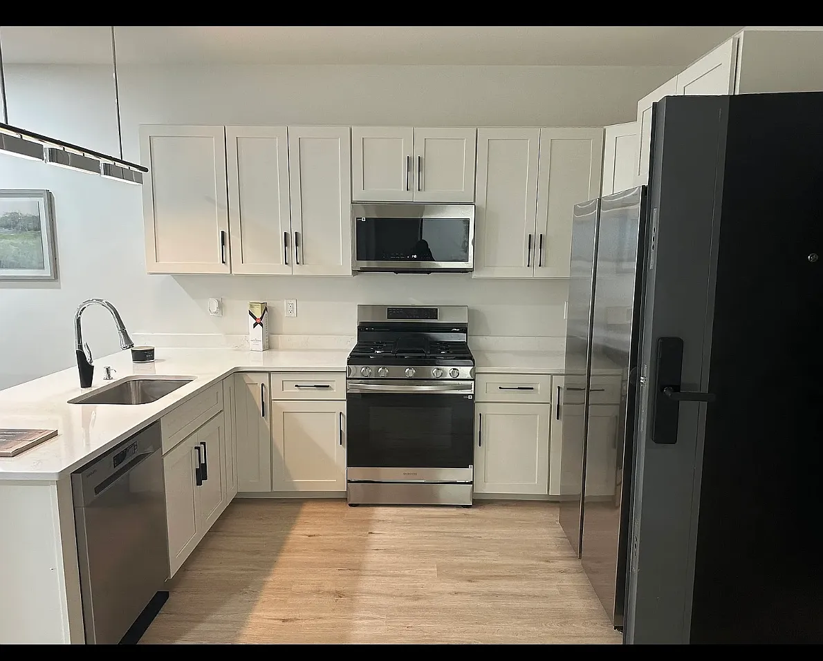 1 bed, $1,900 — Photo 3