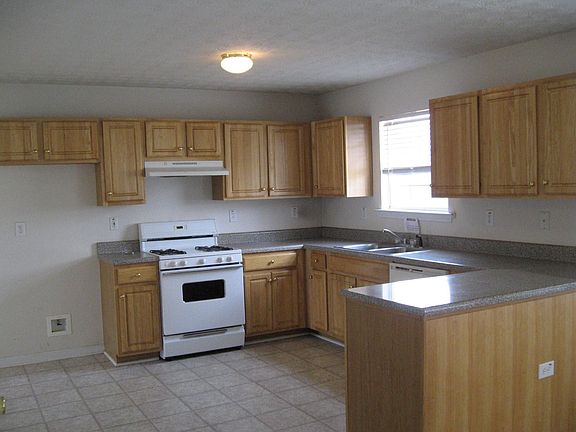 Spacious kitchen
