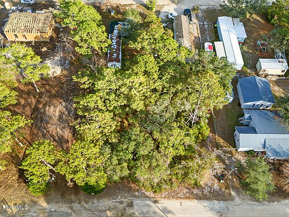 4th image of 2366 Jolly Roger Drive SW
