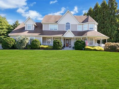 17 Pleasant View Court, Hauppauge, NY, 11788