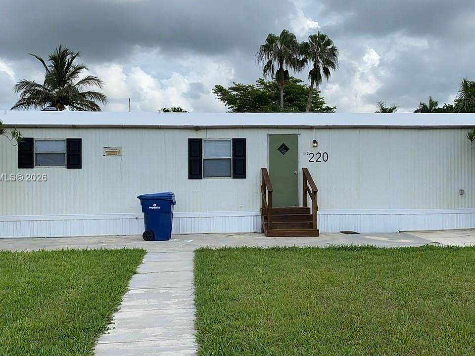 1st image of 35250 SW 177th Ct Unit 220