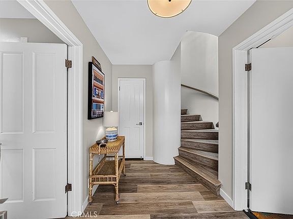 3rd image of 109A Surfside Ave