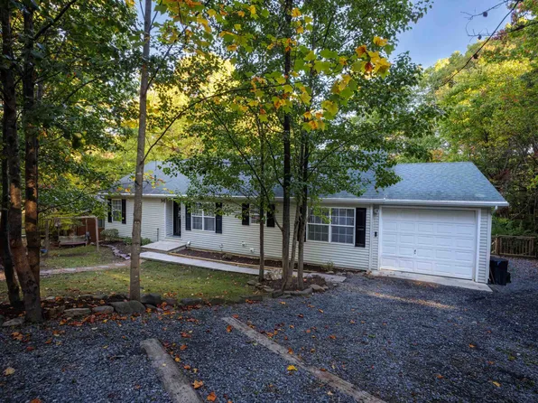 2955 Lanier Ln, McGaheysville, VA 22840