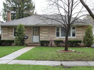 2017 Melrose Ave, Waukegan, IL 60085