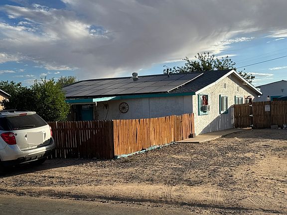2nd image of 27280 S Santa Fe Rd