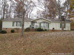 3676 Vickery Dr, Maiden, NC 28650