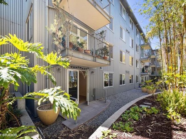 3090 Glascock St APT 102