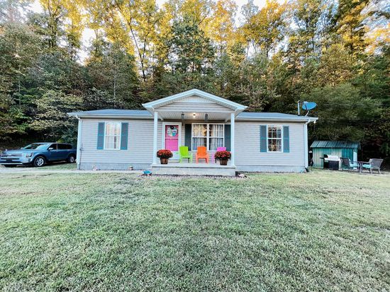 74 Pleasant View Rd, Manchester, KY 40962