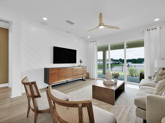 Contour Gathering Room