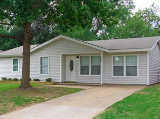 813 Milam Dr, Euless, TX 76039