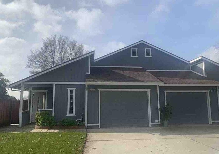 1st image of 150 Pasco Dr