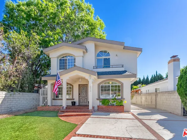 2914 Castle Heights Ave, Los Angeles, CA 90034