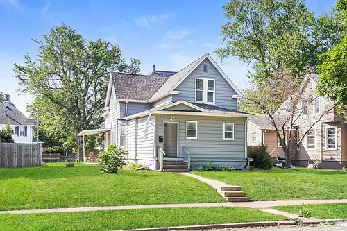 2109 Claussen St Photo 1