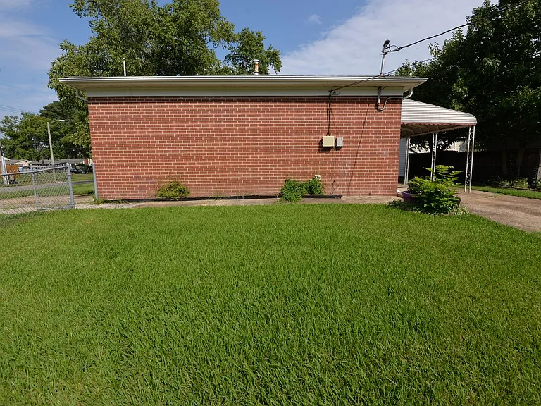 278 Appian Ave — Photo 19