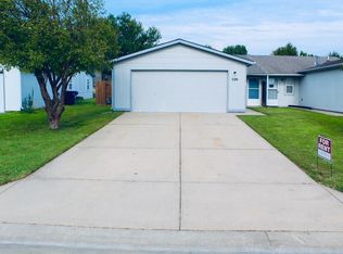 320 N Zachary Dr, Derby, KS 67037