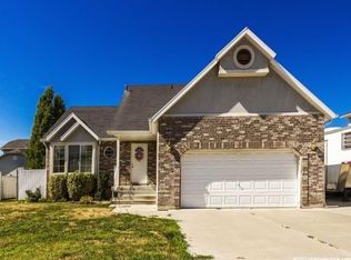 1646 W 1500 S, Syracuse, UT 84075