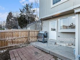 1100 S Waco St, Aurora, CO
