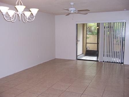 5th image of 530 Trellis Ct #530