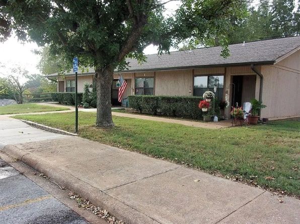 945 Walker Ave #3