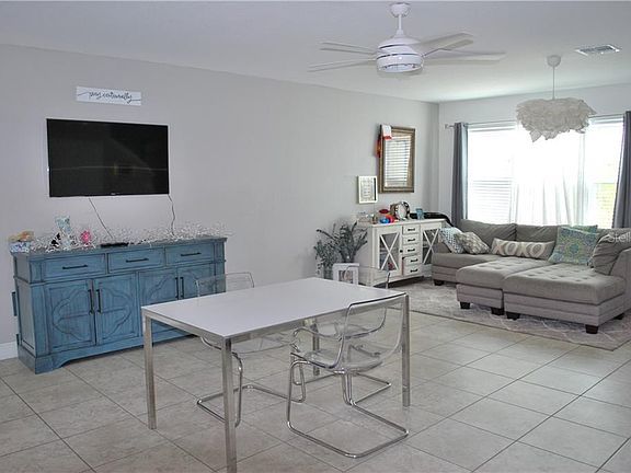 2nd image of 3124 Camino Real Dr SE