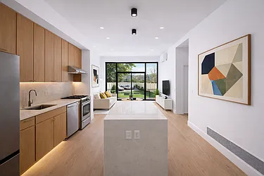 18-64 Linden Street, #1R