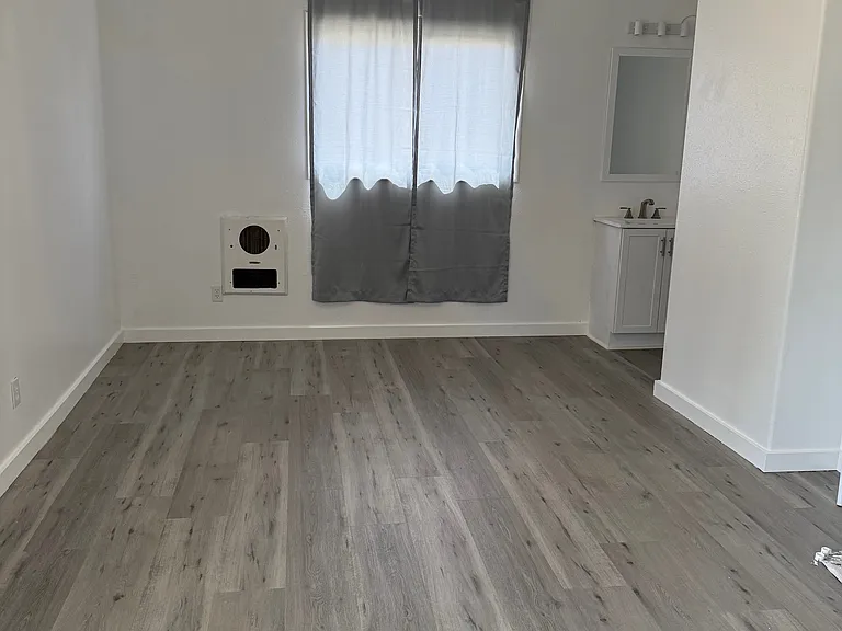 501 Buck St — Photo 5
