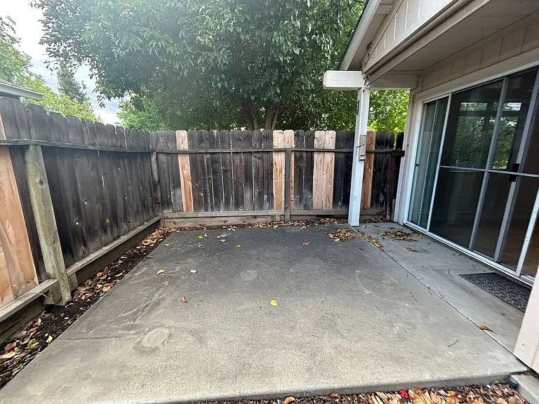 2924 Merle Ave — Photo 25