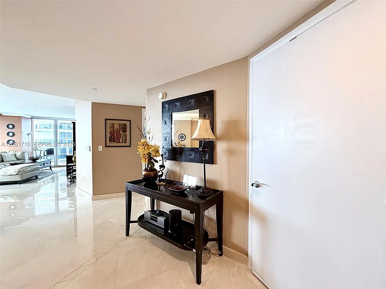 1830 S Ocean Dr #2508 — Photo 6